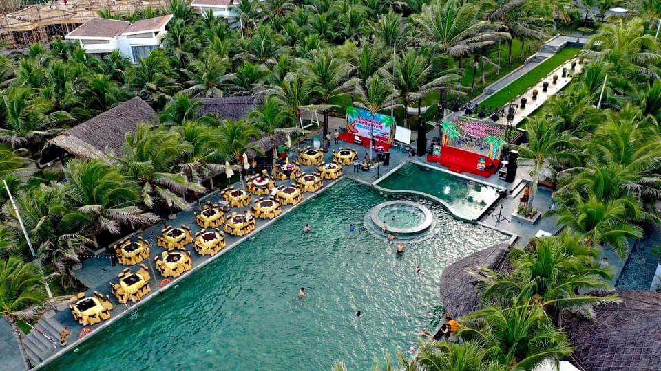 Poolside Venue